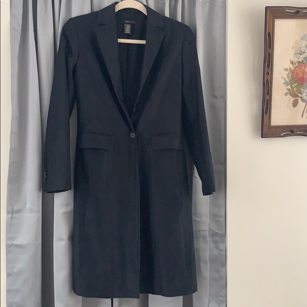 BCBGMaxazria black 100% silk duster coat. Size xs